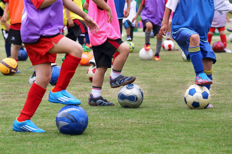 サッカーユニフォーム、ビブス、ベンチコート