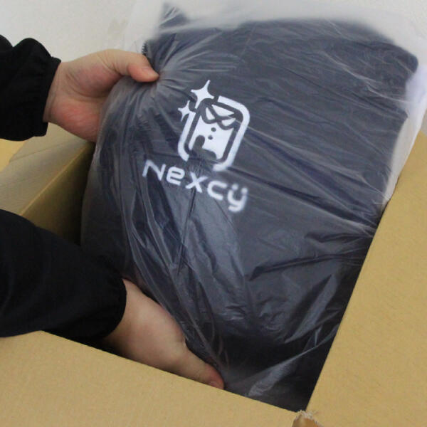 ダンボールに詰める